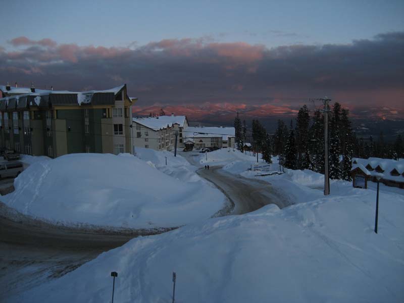Monashee Mountains from balcony