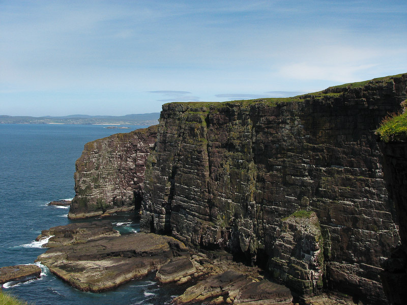Assynt - Cliffs on Handa Island
